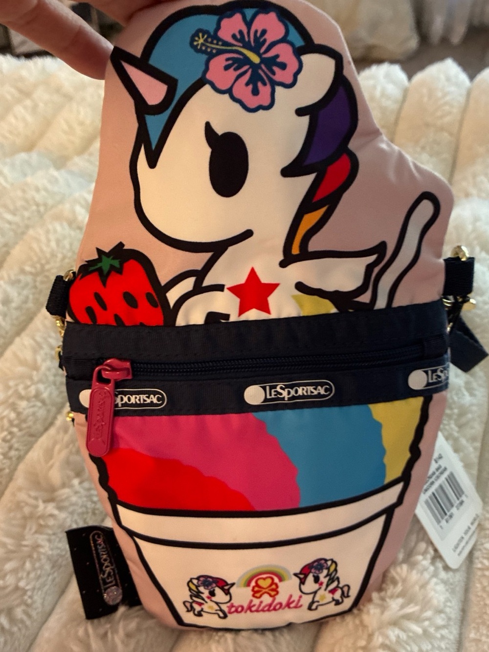 LeSportsac x tokidoki Pink Unicorn Snow Cone Crossbody Concert Bag - Picture 6 of 12